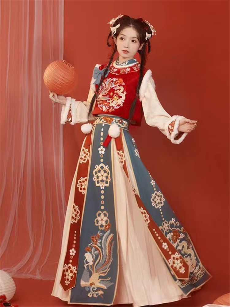 Tang style Hanfu women's thick velvet round neck one-piece pleated skirt with improved Han elements embroidery New Year set winter