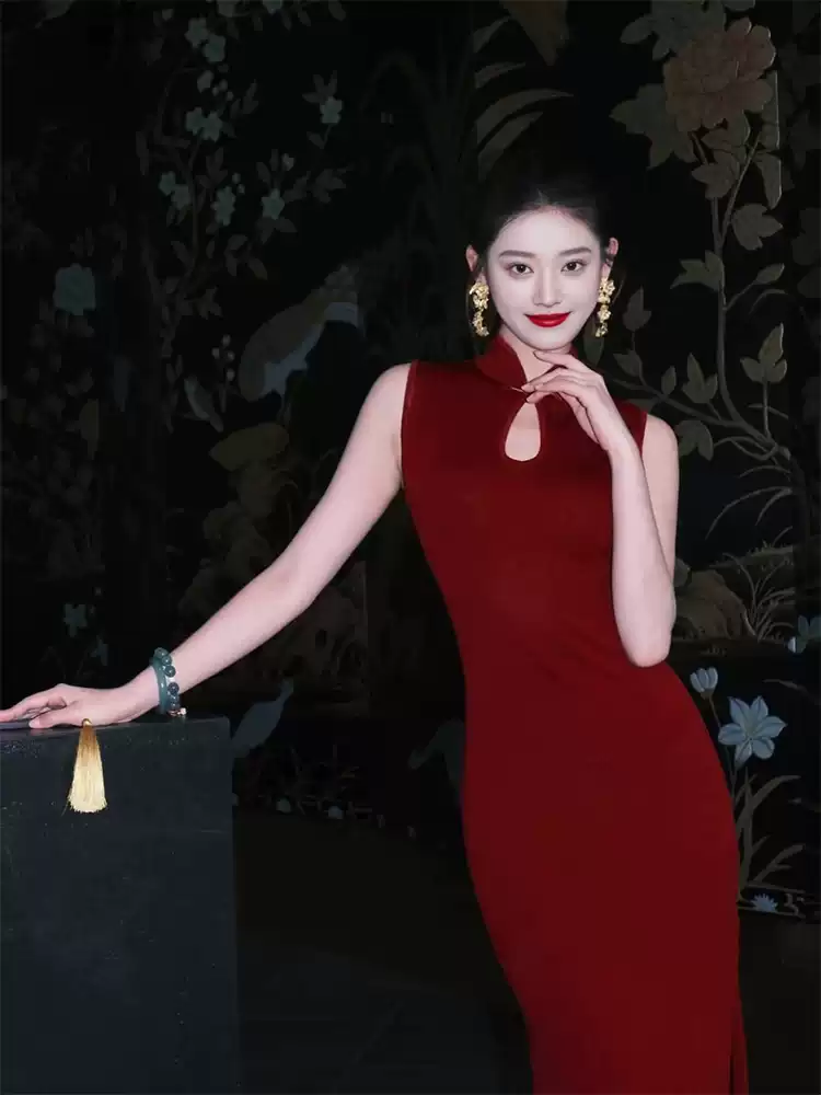 Novo estilo chinês de noivado cheongsam, melhorado para meninas jovens, 2024 novo vestido de outono, vestido torrado, vestido vermelho da noiva