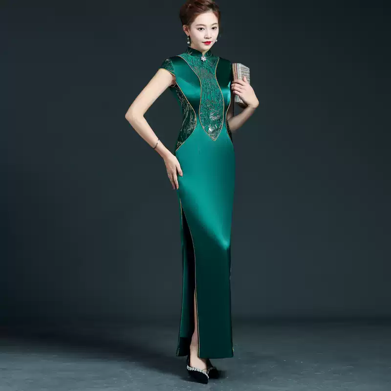 2021 Estilo chinês melhorado desfile de moda cheongsam com fantasias de desempenho high-end