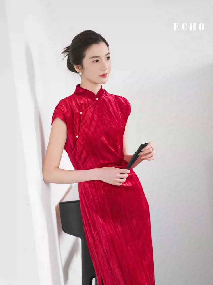 Echo officiële nieuwe Chinese stijl verbeterde fluwelen cheongsam 