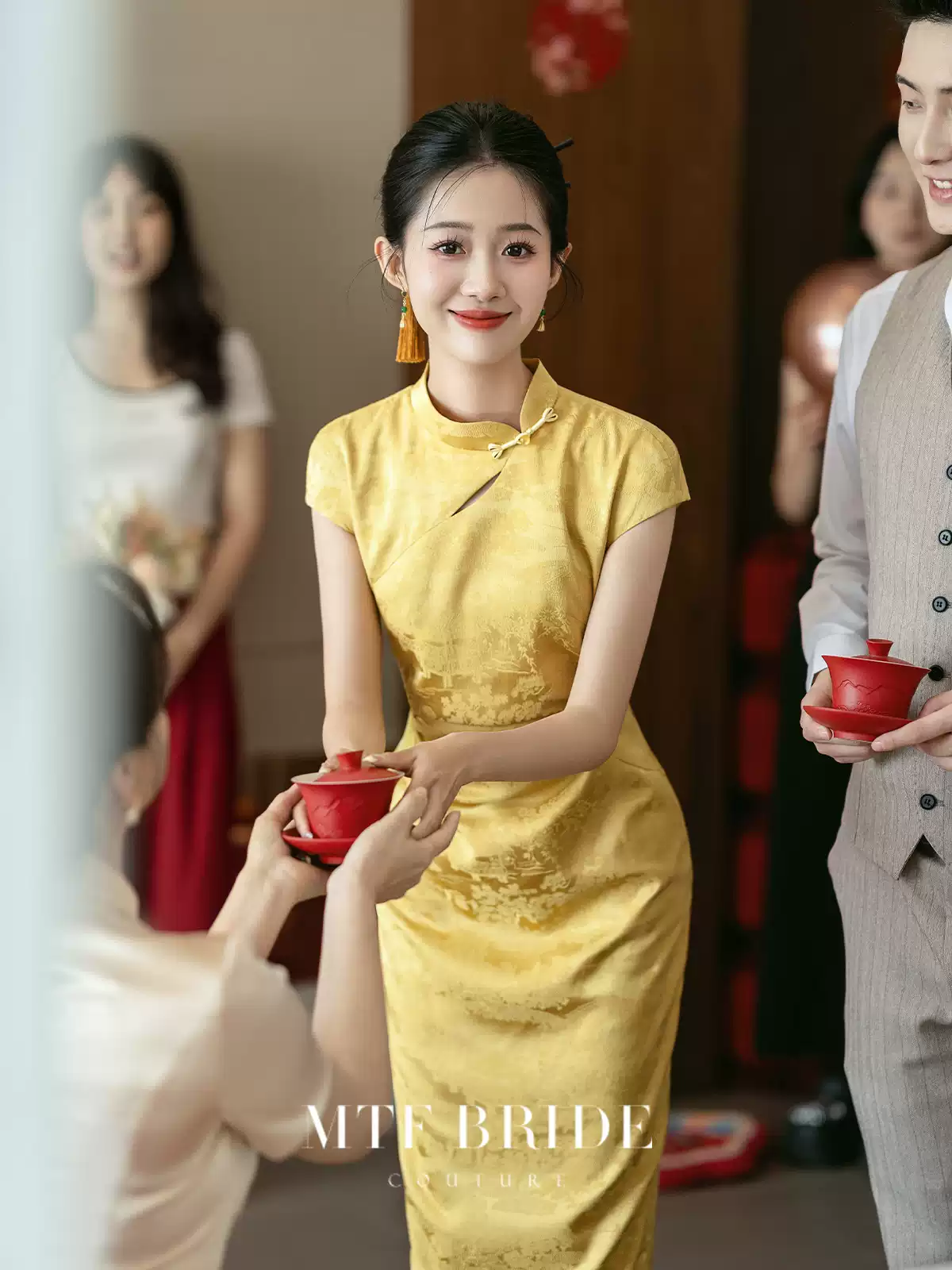 Full court fragrante giallo cheongsam 2024 nuovo stile nuovo temperamento cinese, piccola statura estate nuovo stile cinese vestito di fidanzamento migliorato